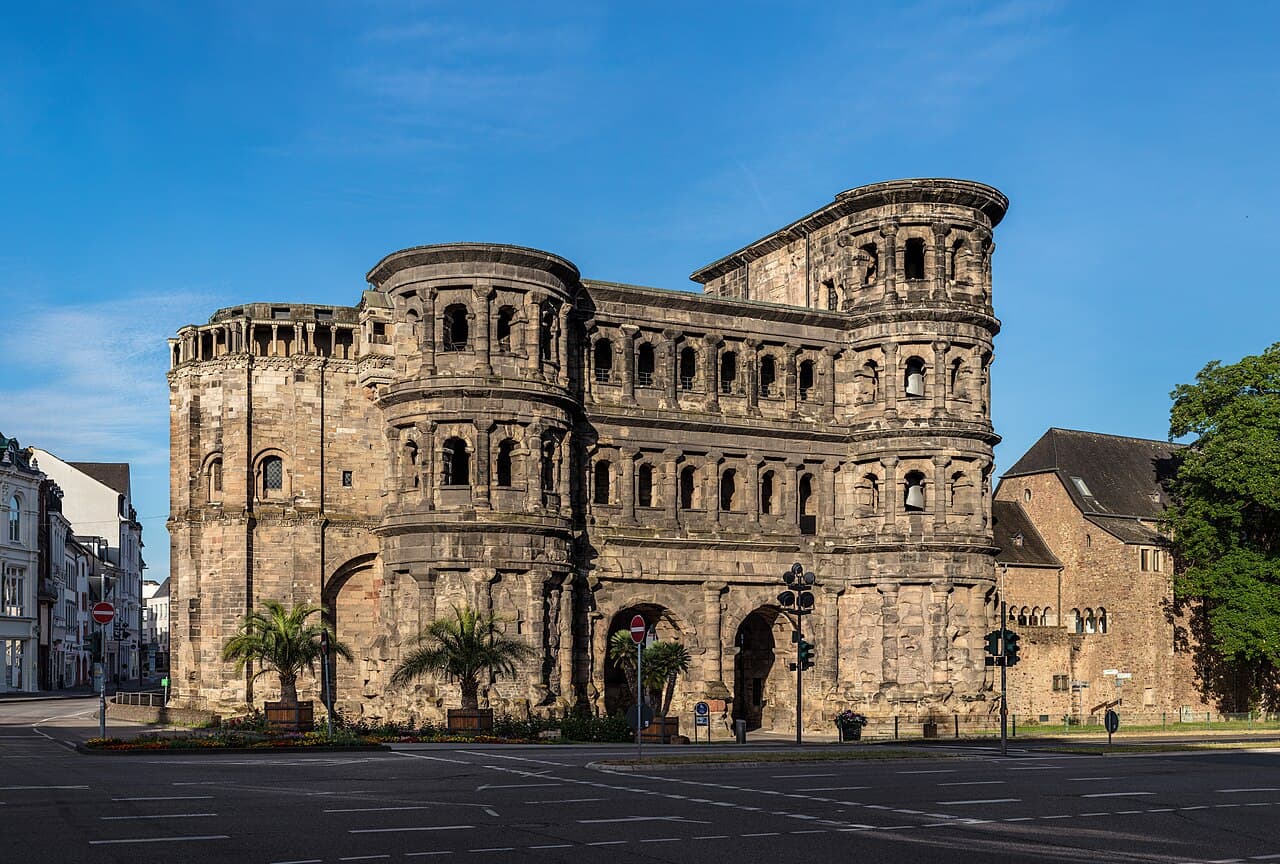 Das römische Stadttor Porta Nigra in Trier